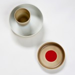 COLOUR-PORCELAIN-ScholtenBaijings-Deep-plate-with-cup-and-light-brown-plate-with-red-dot-Photo-IngaPowilleit2.jpg